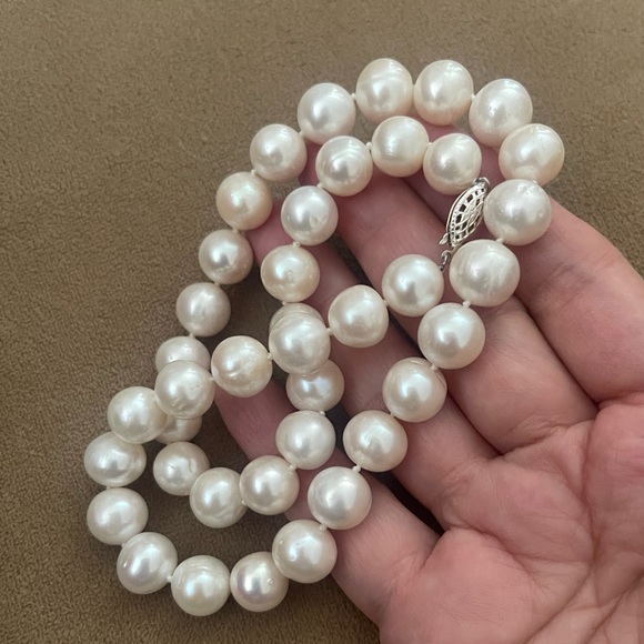 High quality cultured freshwater 11 mm pearl solid sterling silver necklace - Picture 8 of 12